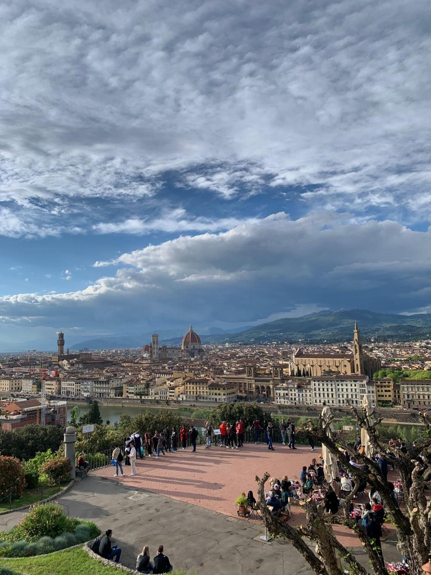 Casa Vicino Al Duomo E Stazione Di Firenze Apartment Bagian luar foto